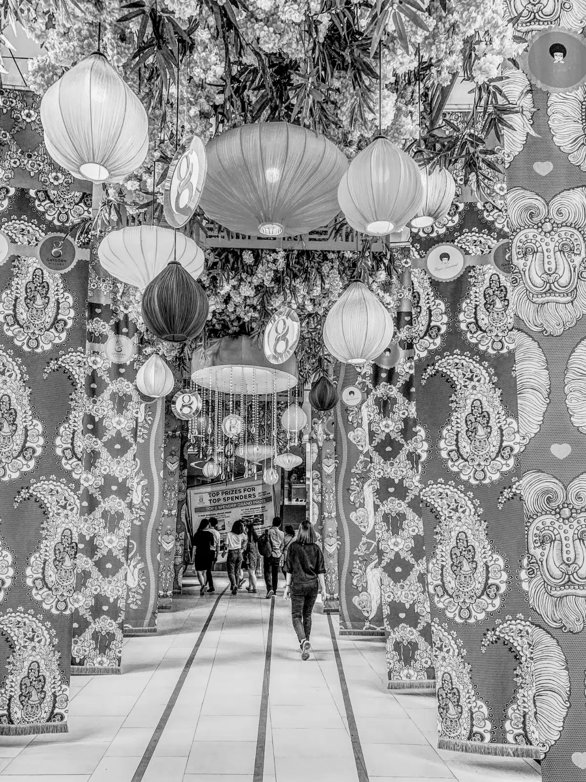colourful-lanterns-adorn-the-walkway-of-gaysorn-vi-2024-12-01-20-23-43-utc